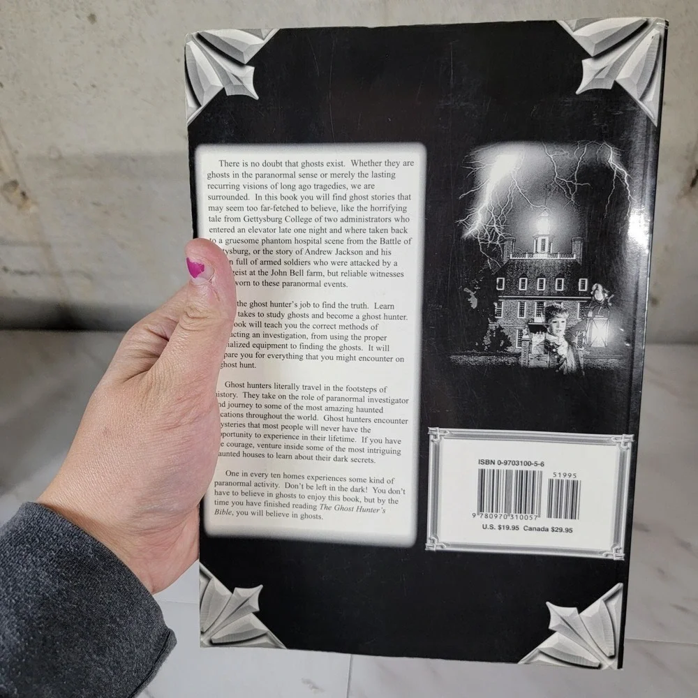 The Ghost‎ Hunters Bible – 165 p. Occult Book Signed by Author Trent Brandon